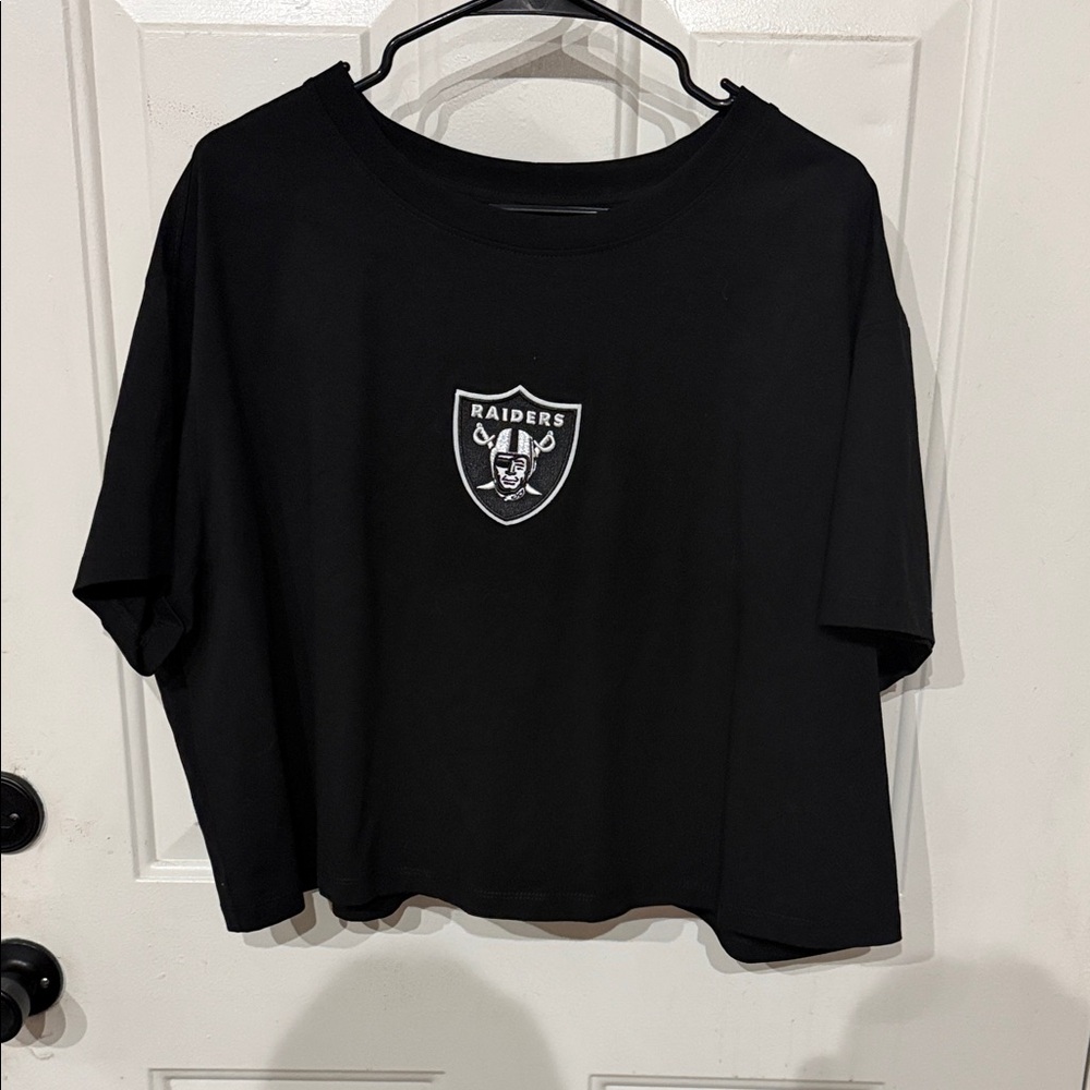 Riders Pro Standard Black Cropped Tee